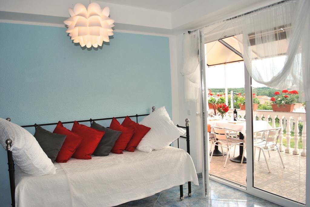 Apartments Maria Πόρετς Δωμάτιο φωτογραφία